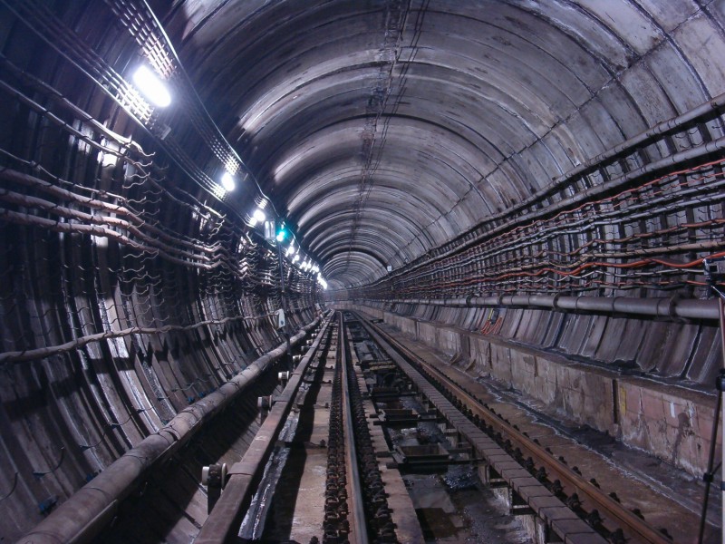 Tunel mezi  NH a VL